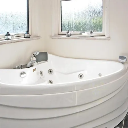 Lovely In With Sauna Vakantiehuis *