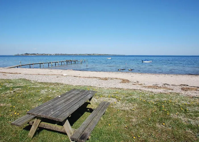 Дом отдыха Lovely In With Sauna *