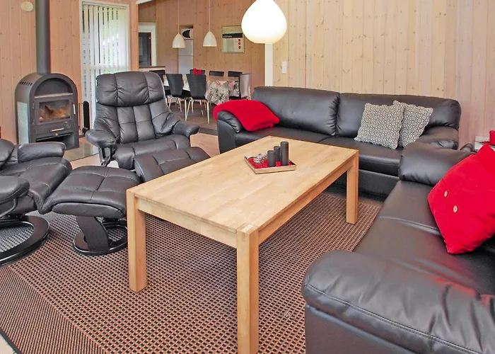 Lovely In With Sauna Дом отдыха Обенро